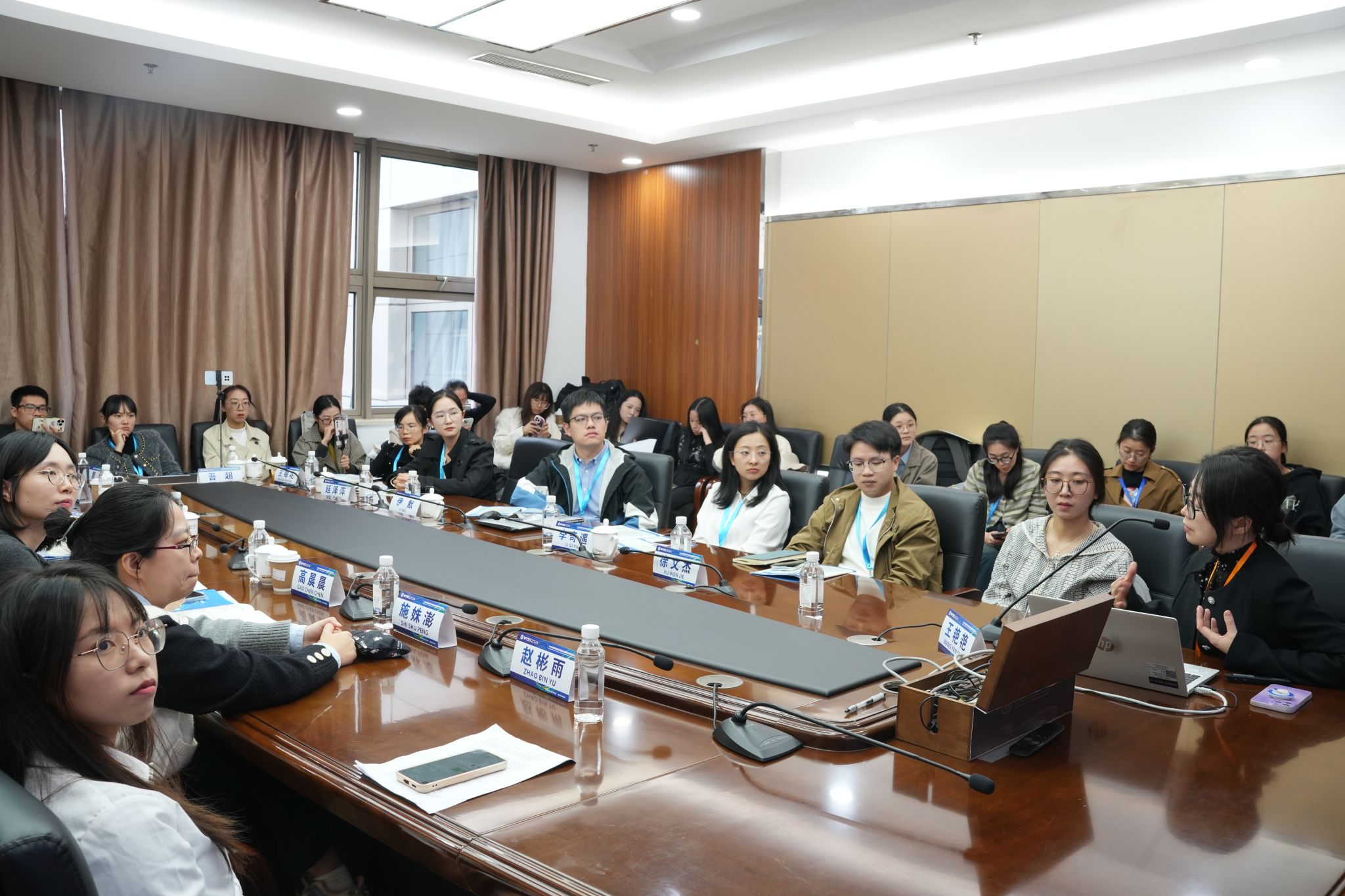 皇冠官网